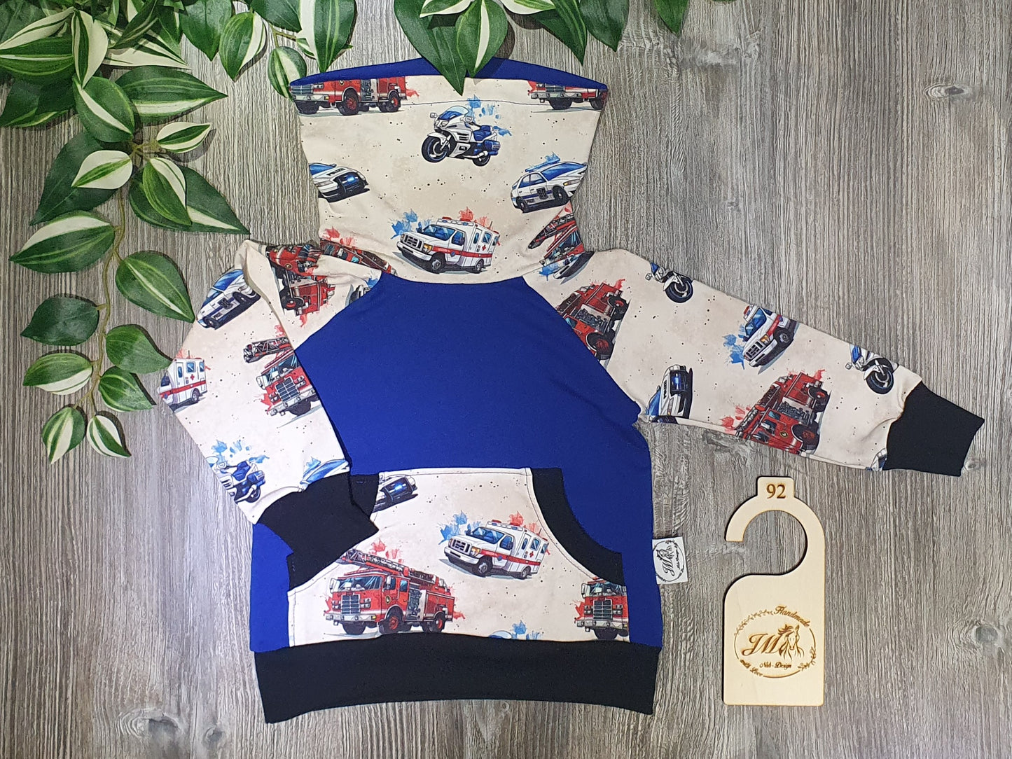 Sofortkauf - Set: Kragenpullover und Pumphose Größe 92